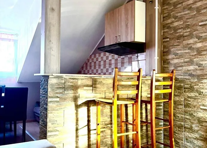 Radovanovic アパート ソコバニャ